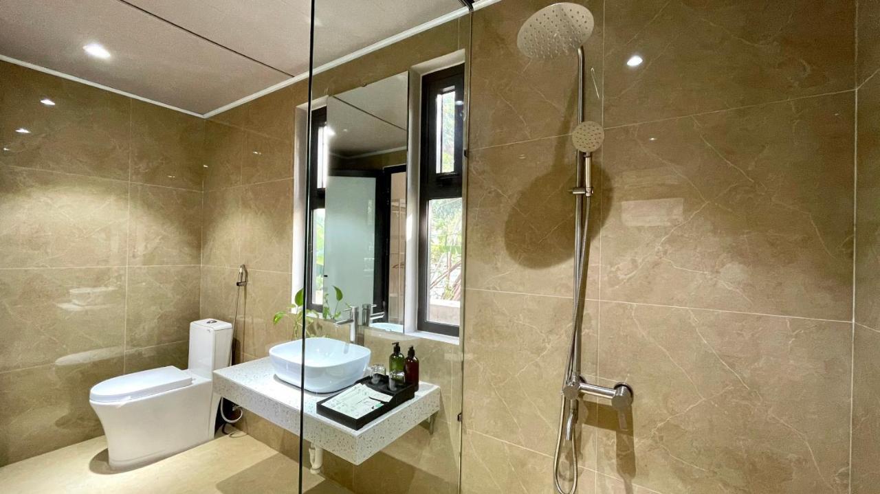 Phoenix Minh Chau Hotel กว่างนิงห์ ภายนอก รูปภาพ